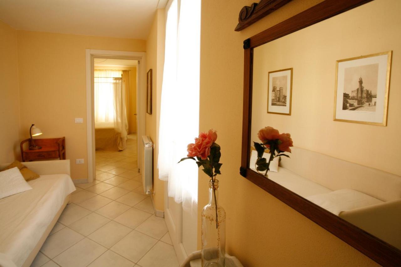 Villa Amelia Rooms Marina di Pietrasanta Luaran gambar